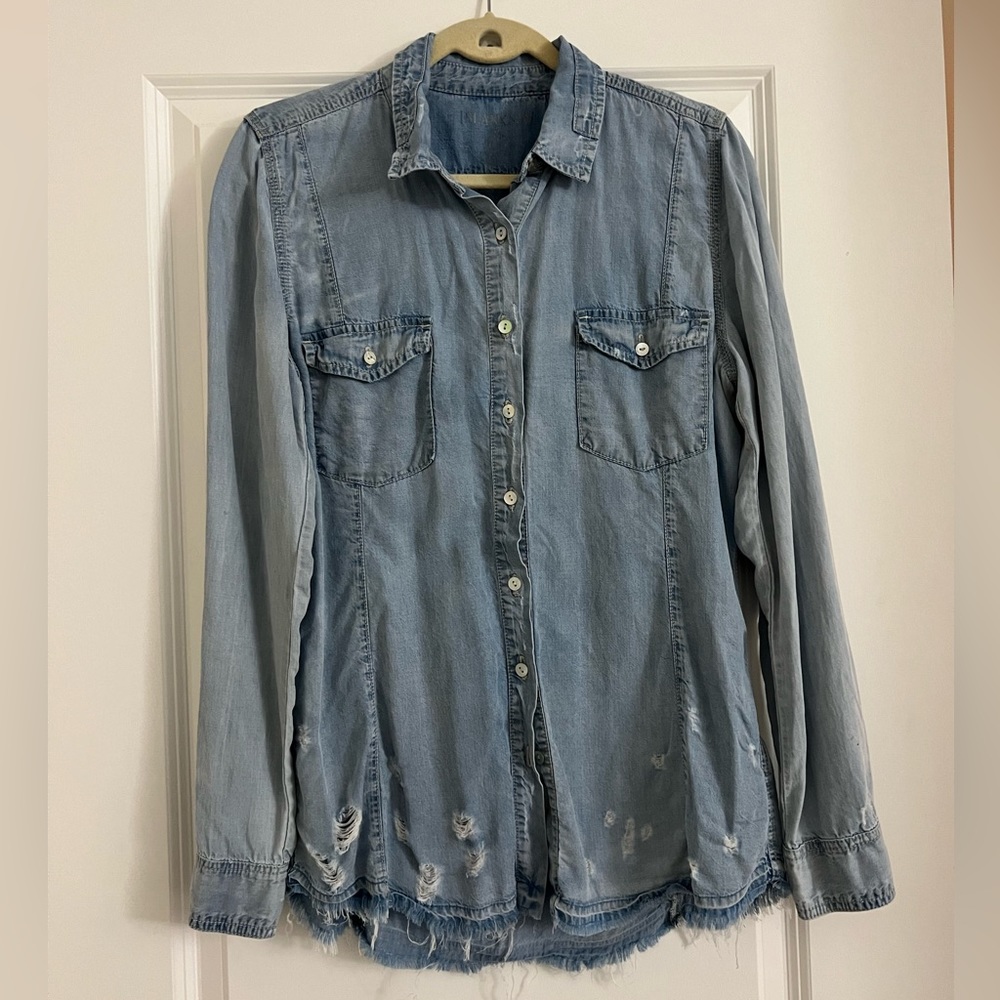 Blank NYC Long-sleeve Denim Distressed Button Up Top
